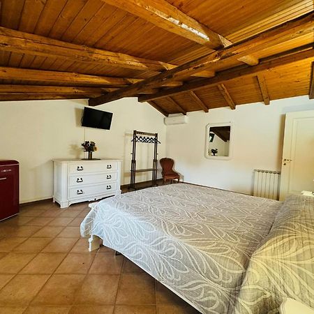 Casa Pepe - Fondi Vertice Rooms Esterno foto