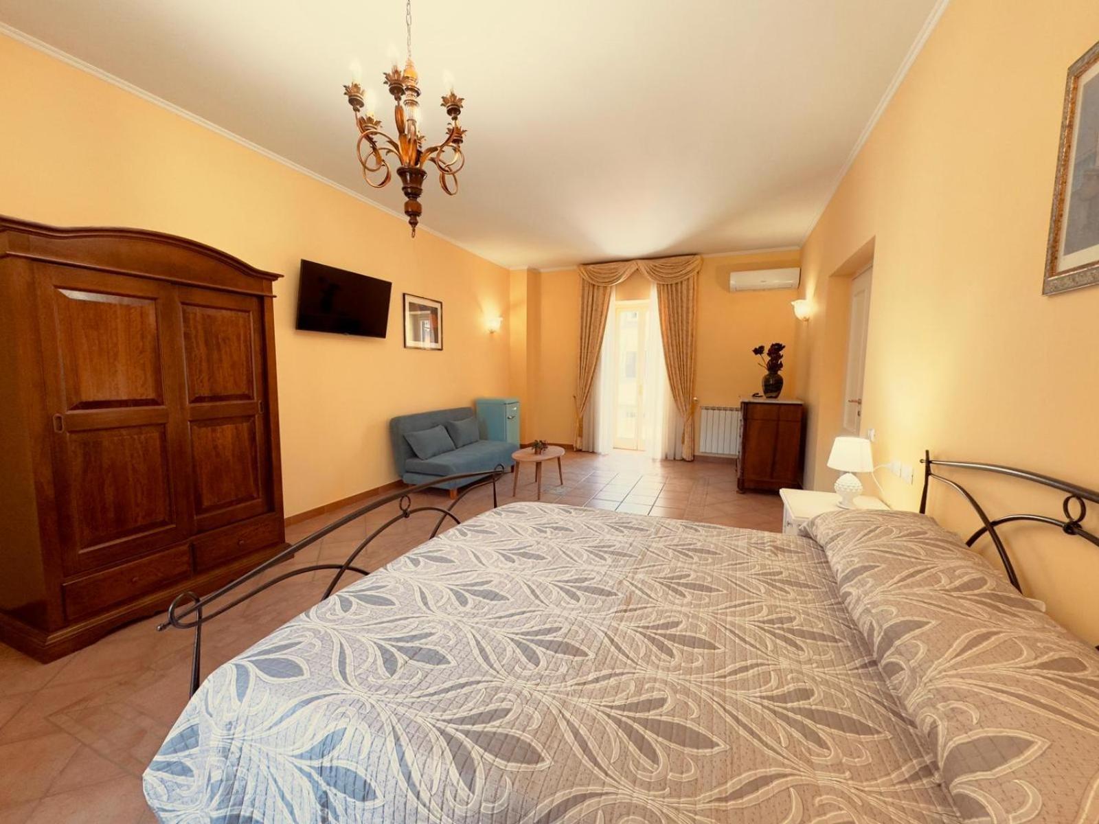 Casa Pepe - Fondi Vertice Rooms Esterno foto