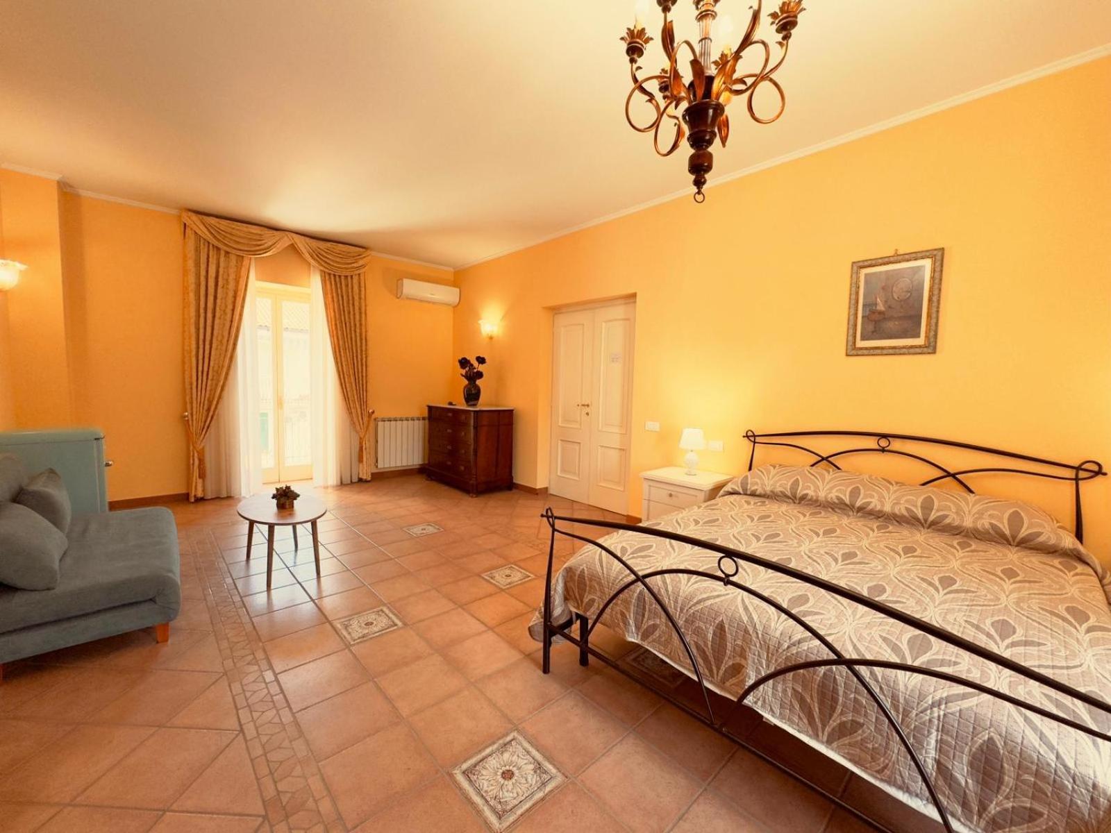Casa Pepe - Fondi Vertice Rooms Esterno foto