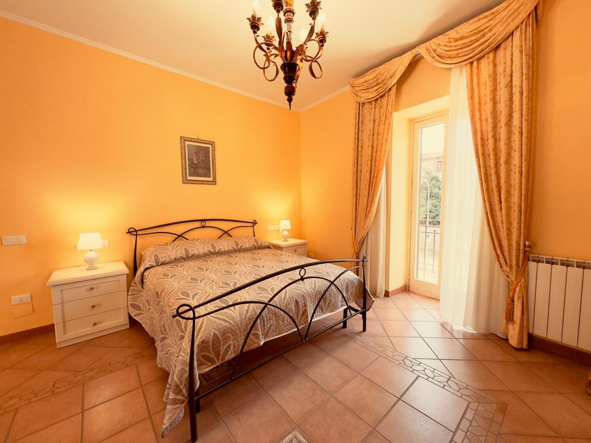 Casa Pepe - Fondi Vertice Rooms Esterno foto