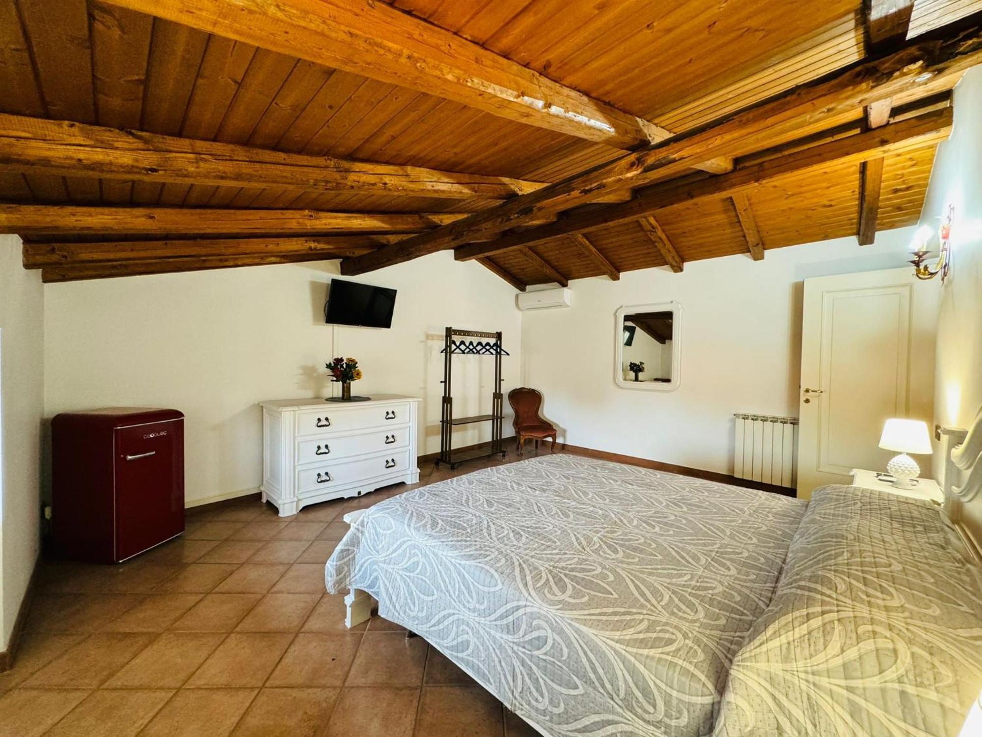 Casa Pepe - Fondi Vertice Rooms Esterno foto